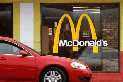 McDonald Shuts Down AI