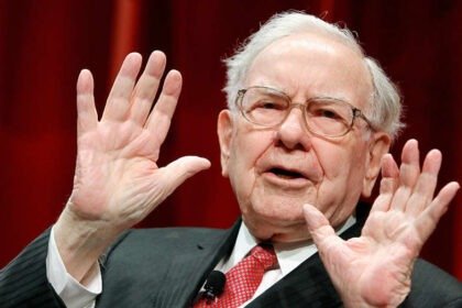 Warren Buffett Donates