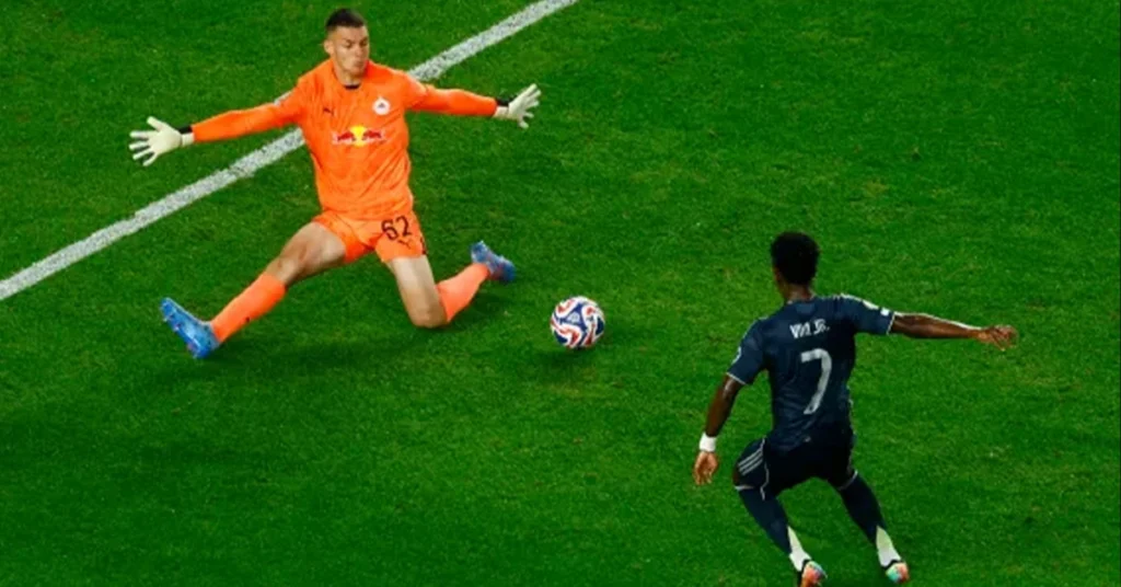 Real Madrid vs RB Salzburg